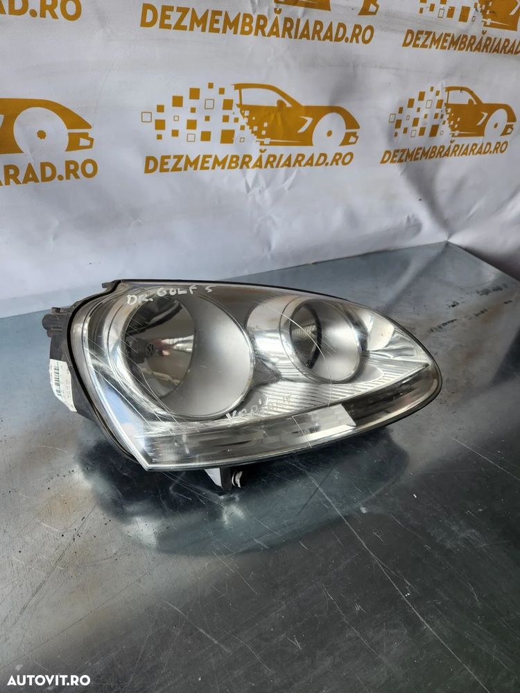 Far Dreapta Vw Golf 5 Variant Combi Jetta Original Volan Stanga Europa - Dezmembrari Arad - 4