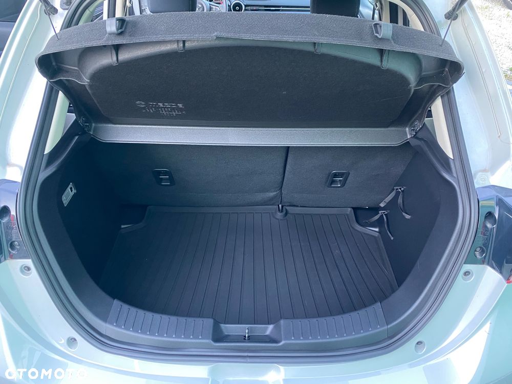Mazda 2 SKYACTIV-G 115 (i-ELOOP) Sports-Line - 26