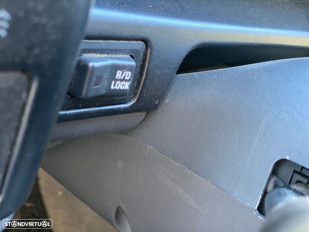 Mitsubishi L200 2.5 TD Strakar CD - 19