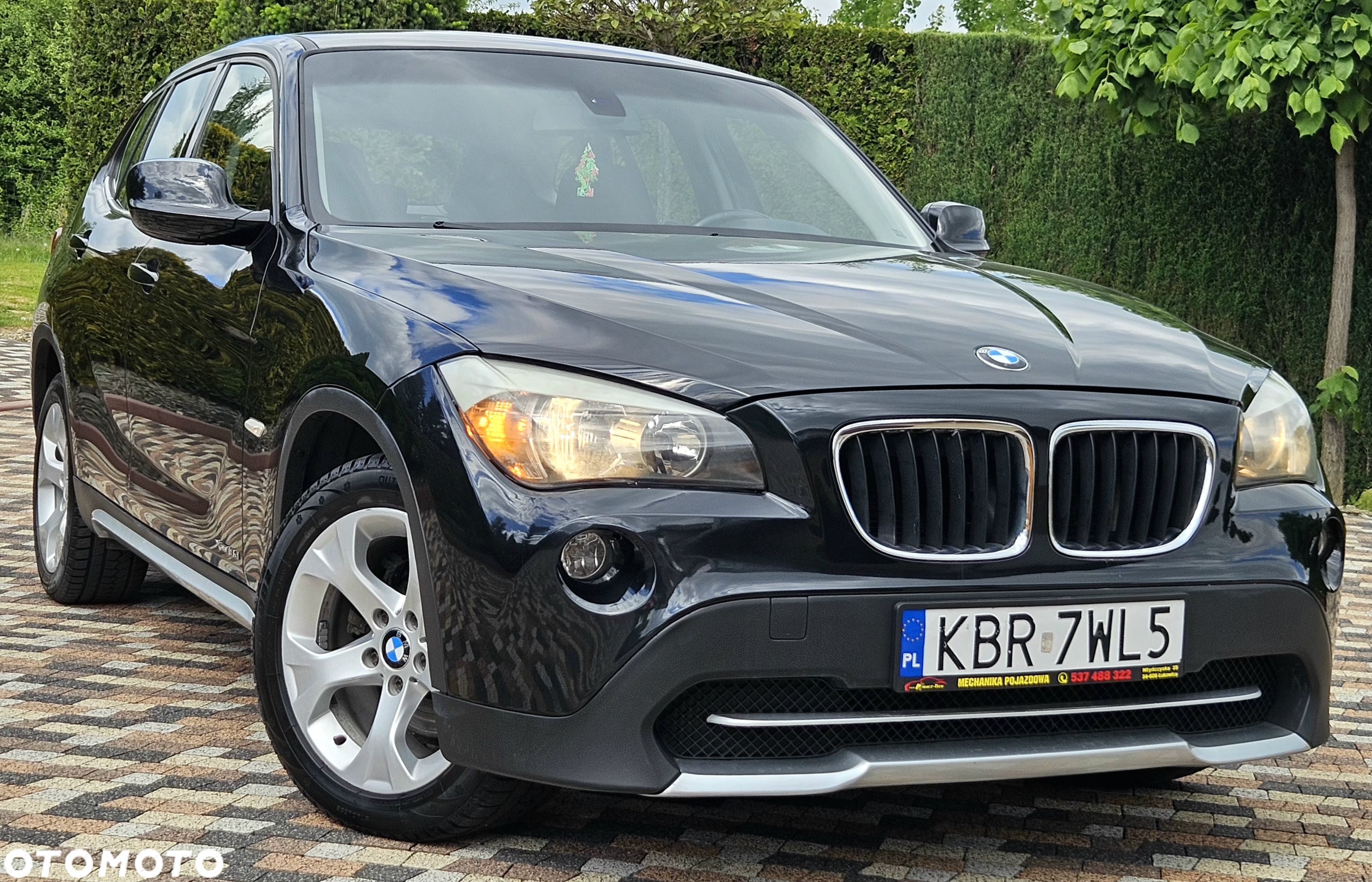 BMW X1 xDrive18d Sport Line - 1