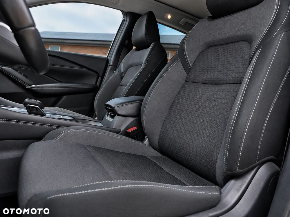Nissan Qashqai 1.3 DIG-T MHEV N-Connecta Xtronic - 12