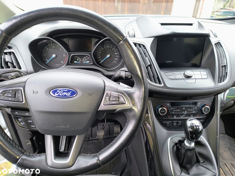 Ford Grand C-MAX - 5