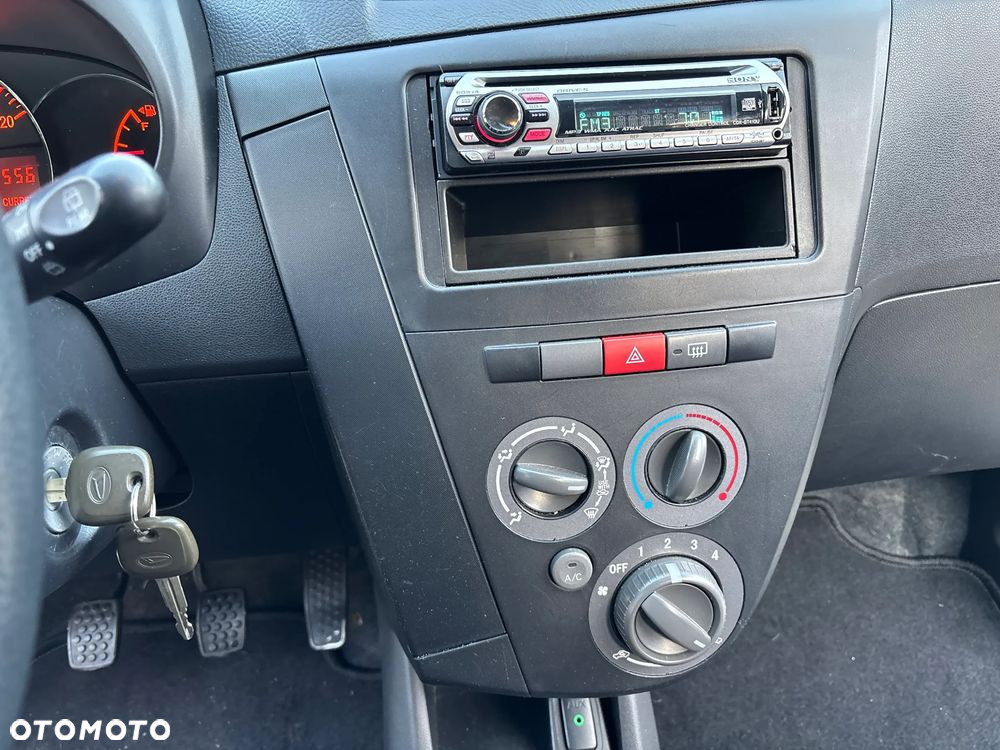 Daihatsu Cuore 1.0 Top - 29