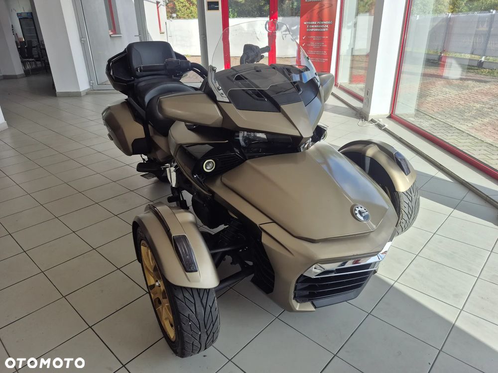 Can-Am Spyder