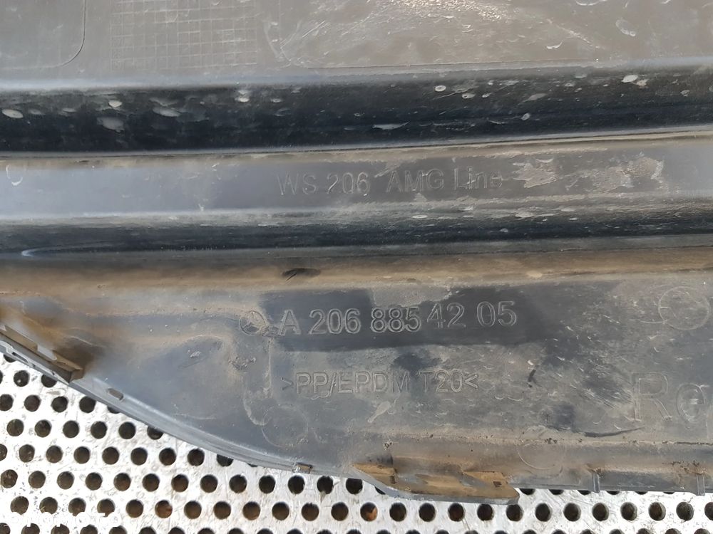 Mercedes W206 C AMG Kratka Zderzaka Prawa Przód - 13