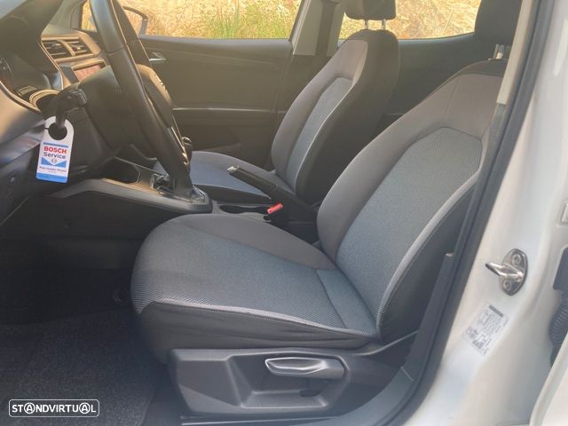 SEAT Arona 1.6 TDI Reference — fotografia 31