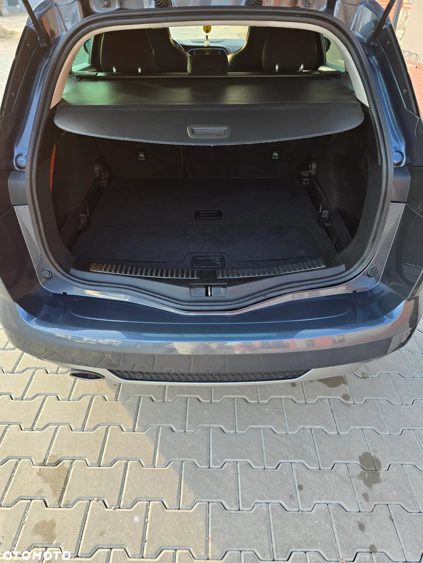 Renault Megane ENERGY TCe 130 GT LINE - 13