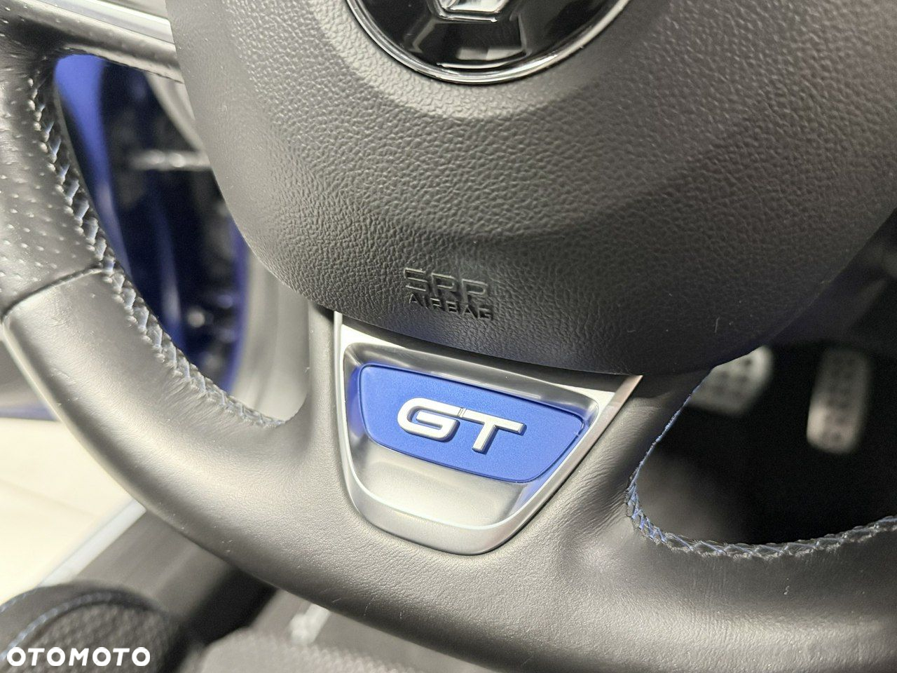 Renault Megane ENERGY TCe 205 EDC GT - 34
