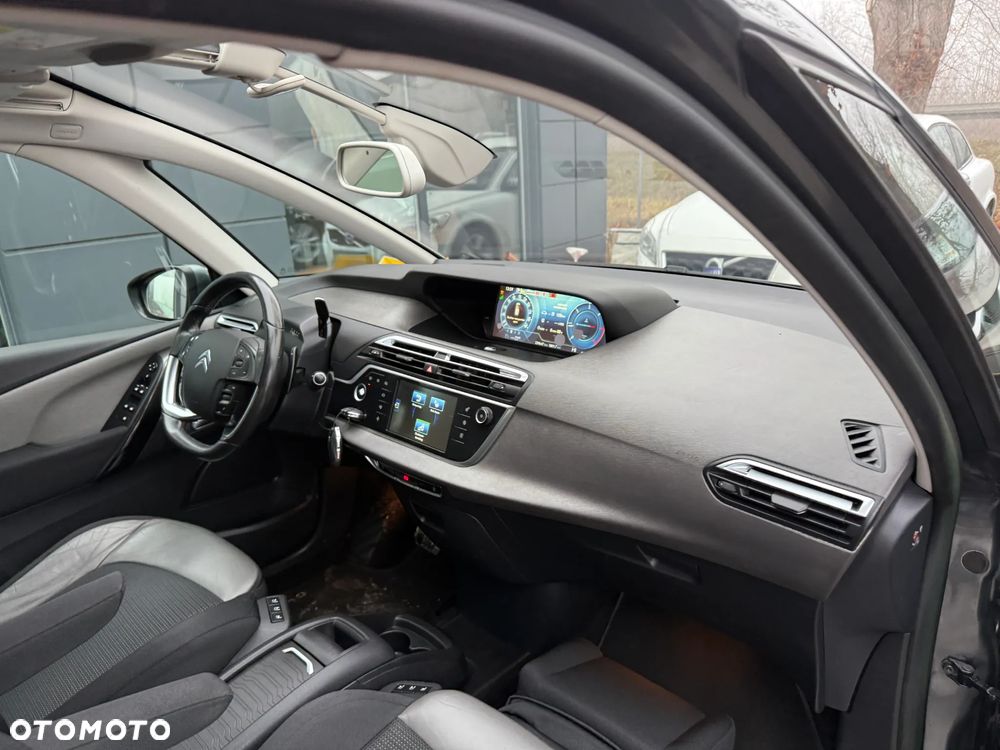 Citroën C4 Picasso 1.6 e-HDi FAP EGS6 Black Top - 30
