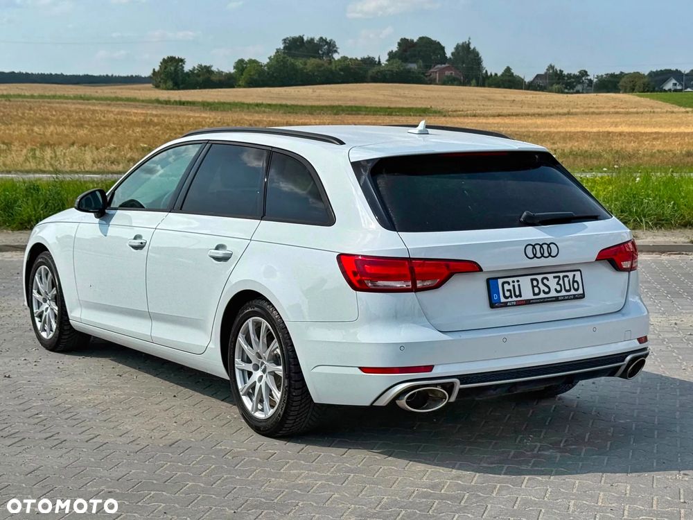 Audi A4 Avant - 4