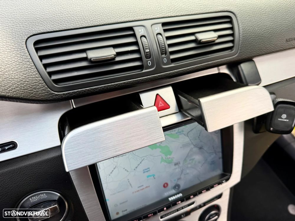 VW Passat Variant 2.0 TDi Highline - 31