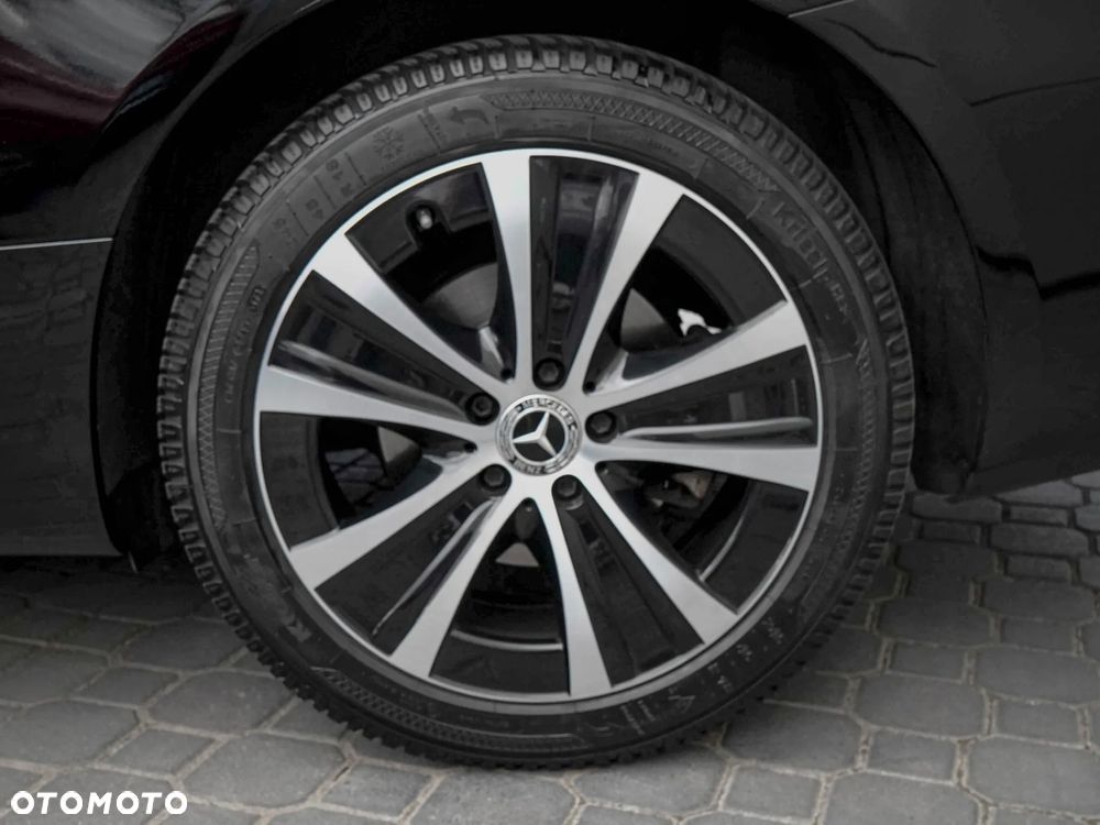 Mercedes-Benz Klasa E 220 d 4-Matic Avantgarde - 12