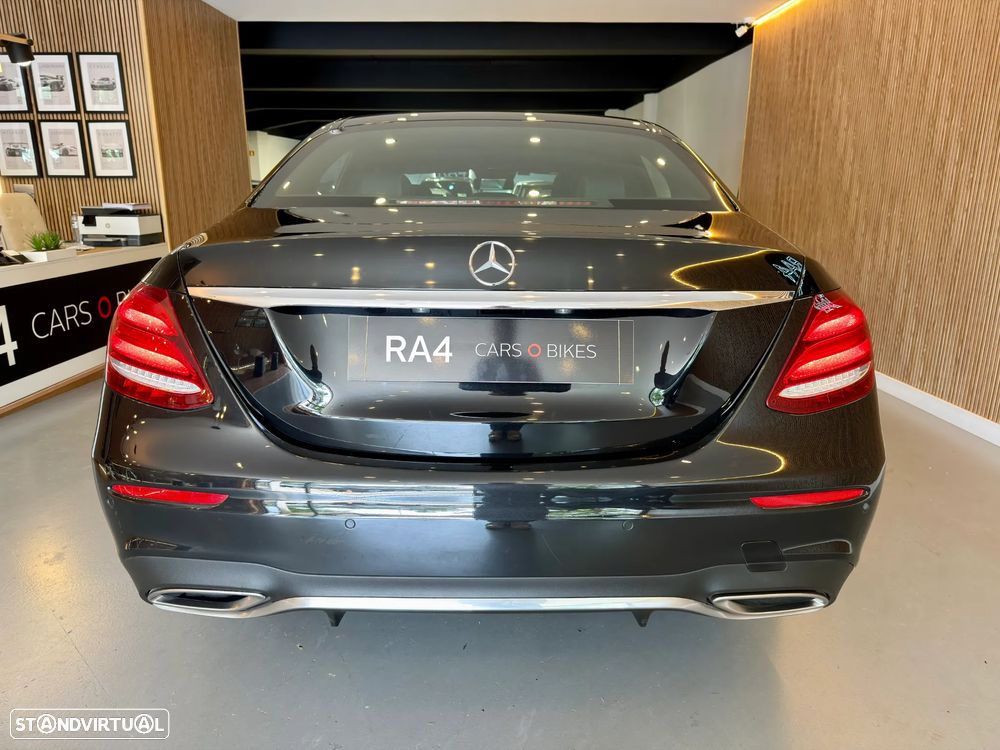 Mercedes-Benz E 220 d AMG Line - 13
