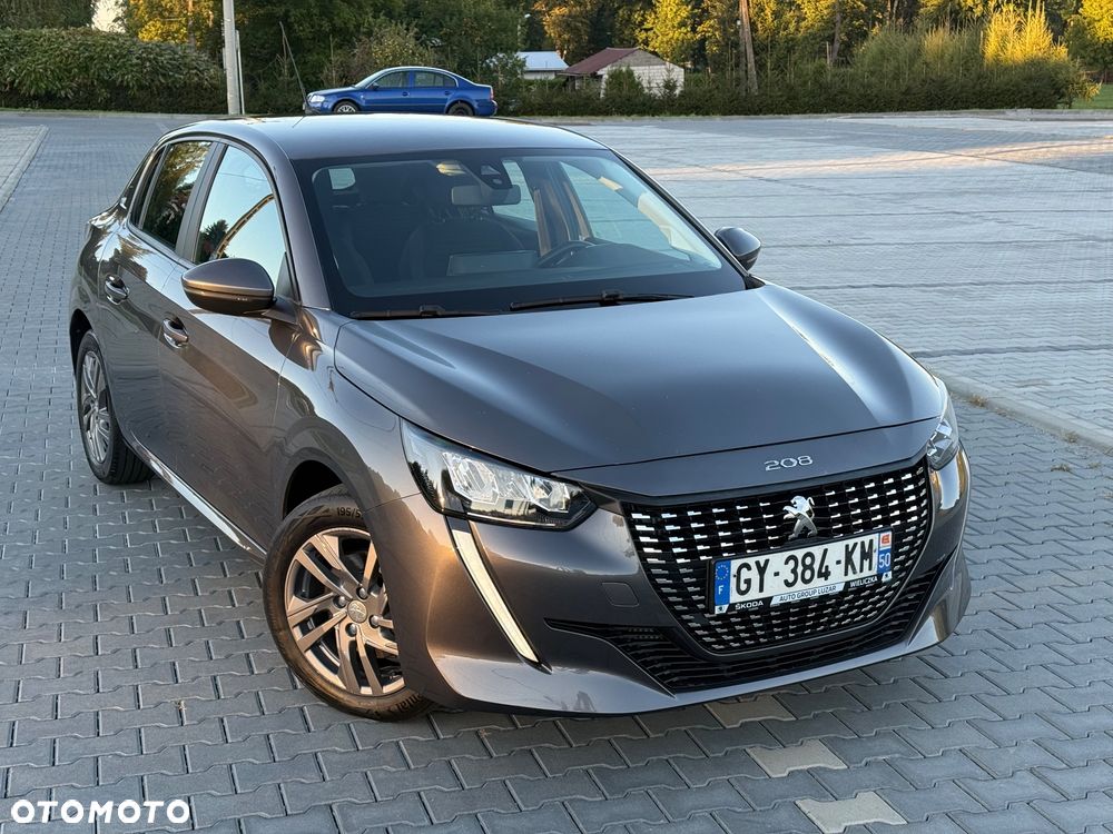 Peugeot 208 - 4