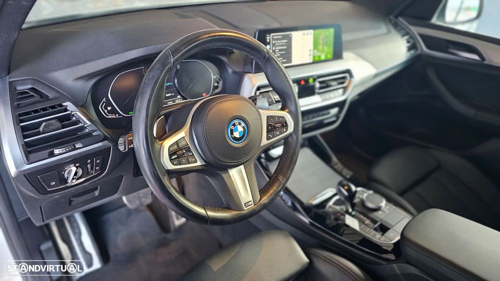 BMW X3 30 e xDrive Pack M Desportivo - 25