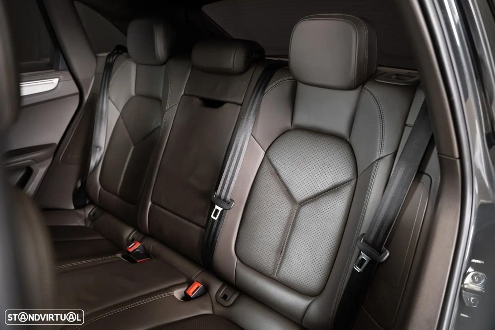 Porsche Macan S - 44