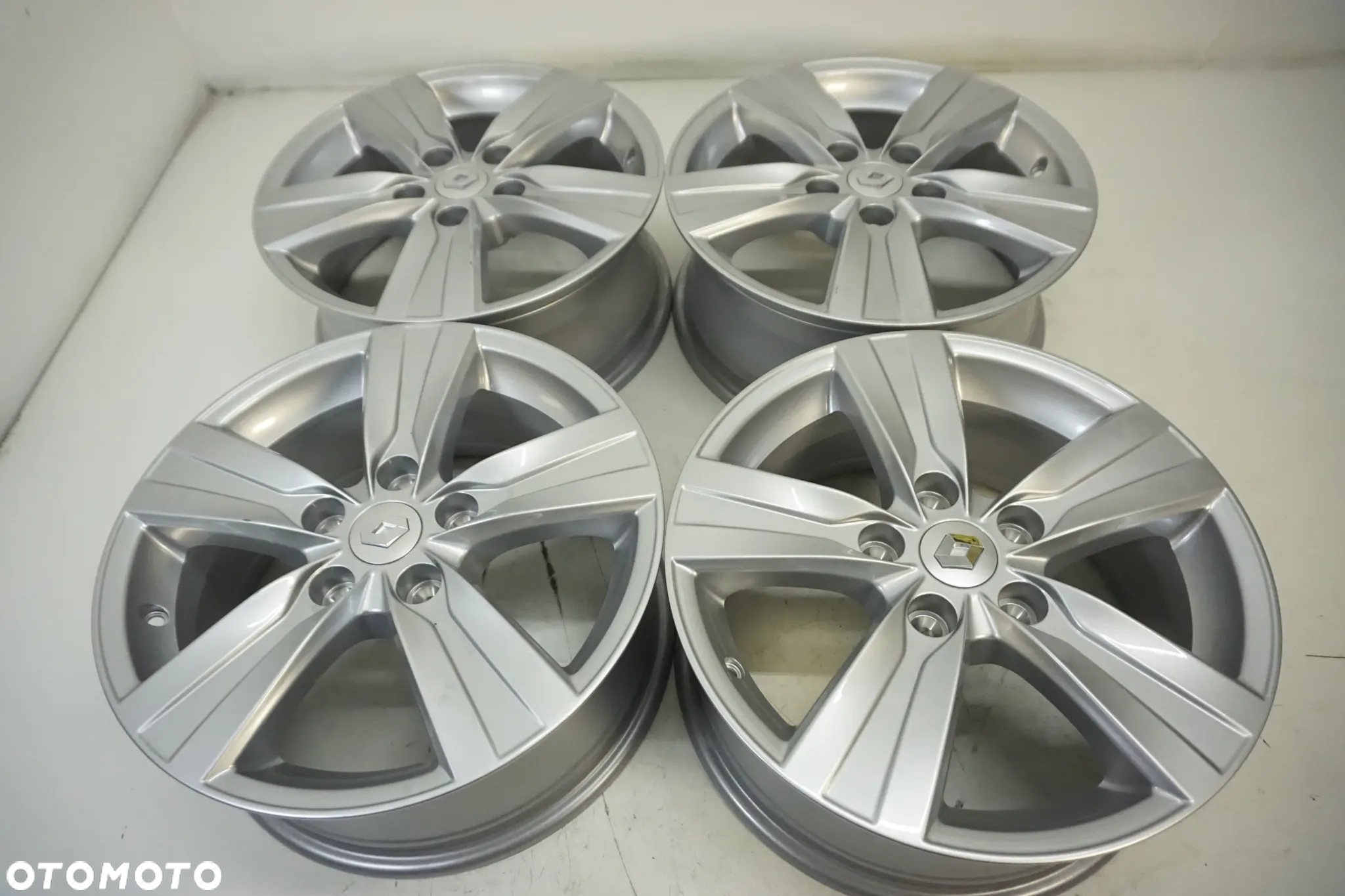 Felgi Aluminiowe  16 RENAULT TALISMAN CAPTUR II ARCANA KADJAR KOLEOS LAGUNA III SCENIC MEGANE 4 ZOE CAPTUR II ZOE MERCEDES CITAN 5X114,3 ET41 ORYGINAŁ - 3