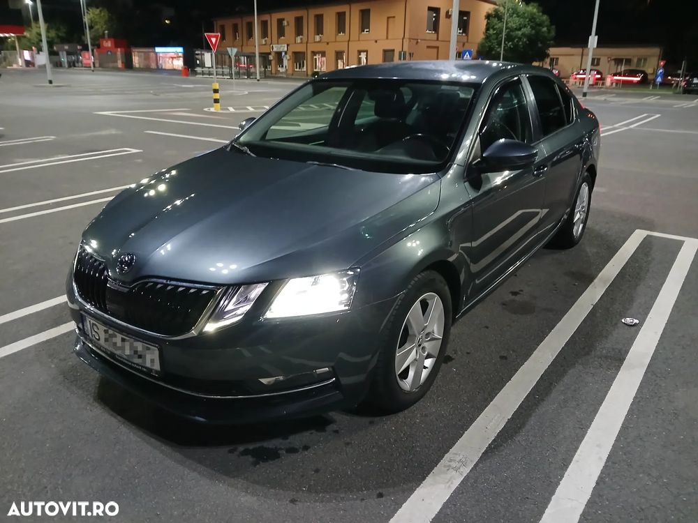 Skoda Octavia 2.0 TSI DSG Style - 1