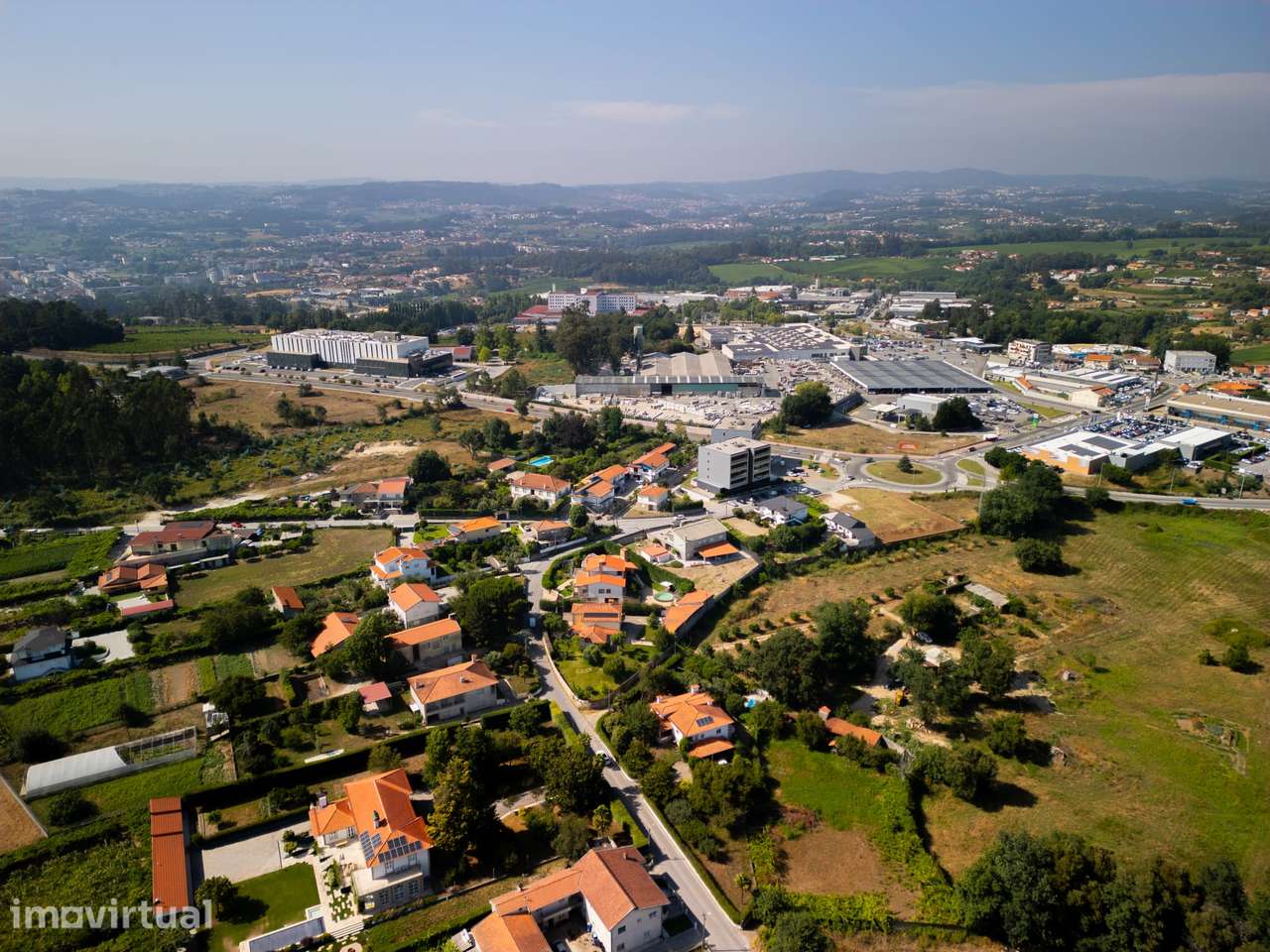 Moradia de Prestígio em Guilhufe – Penafiel - Grande imagem: 4/45