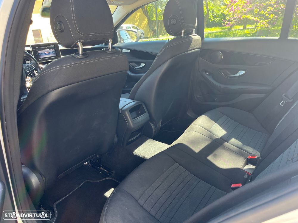 Mercedes-Benz C 200 - 5