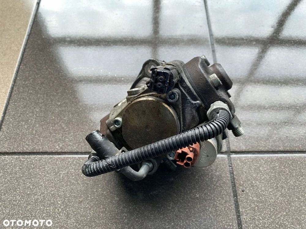 POMPA WTRYSKOWA 2.2 CITD MAZDA R2AA13800 - 2