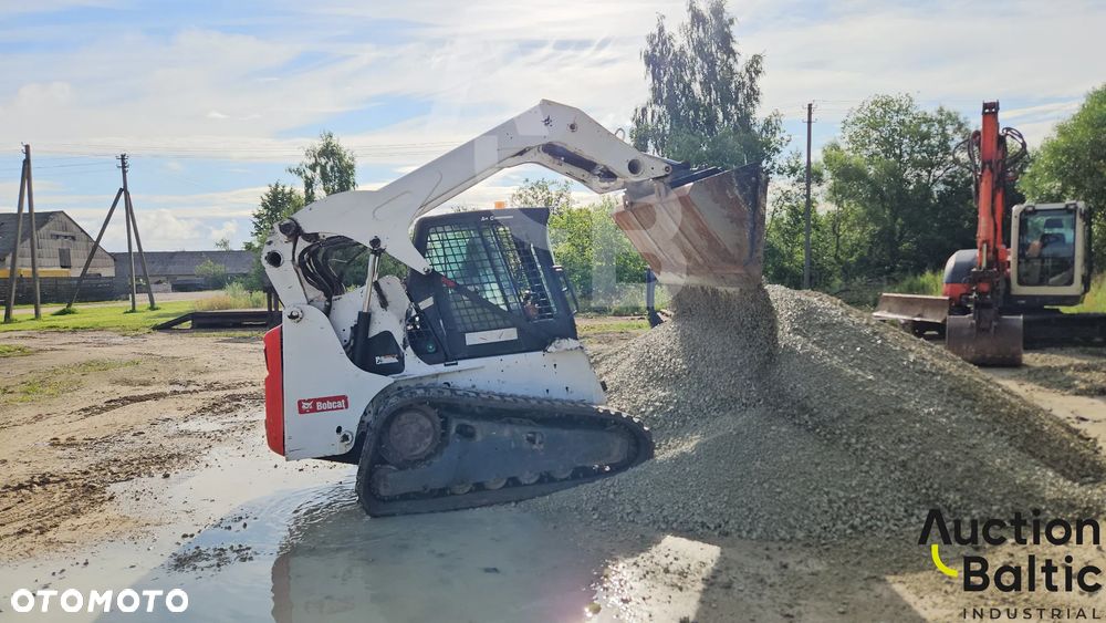 Bobcat T 300 - 8