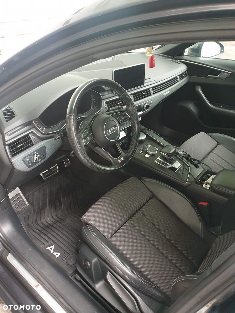 Audi Inny - 12