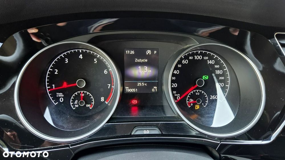 Volkswagen Touran 1.8 TSI BMT Highline DSG - 25