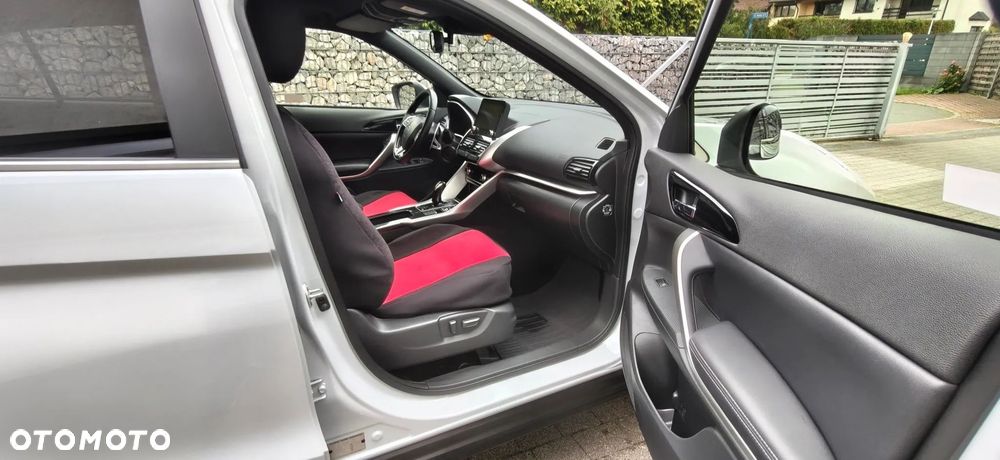 Mitsubishi Eclipse Cross - 6