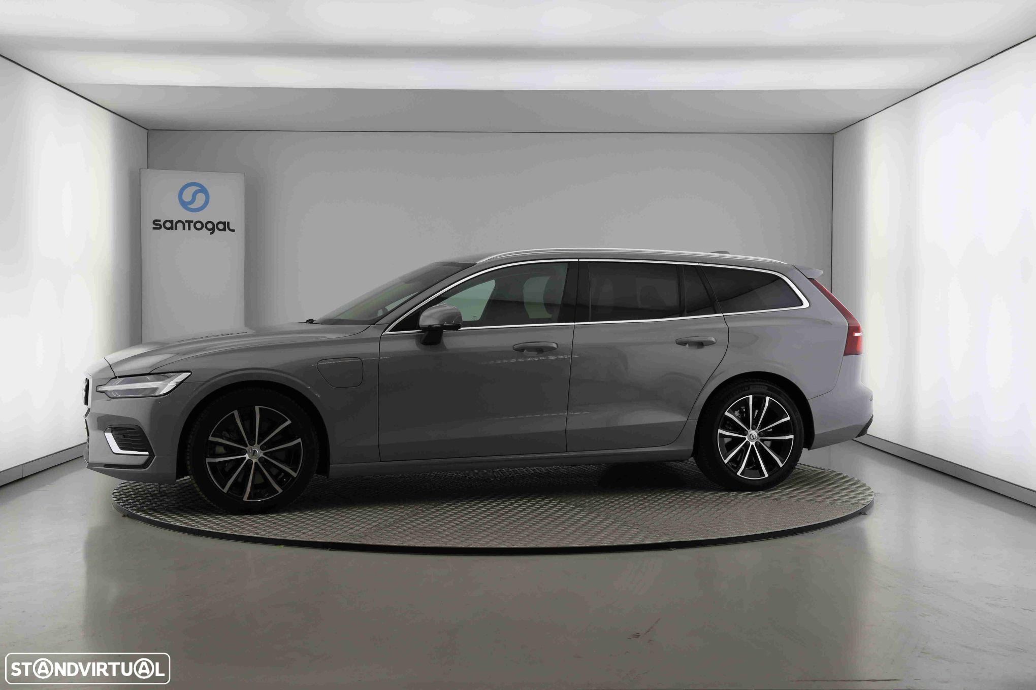 Volvo V60 2.0 T6 AWD TE Core - 3