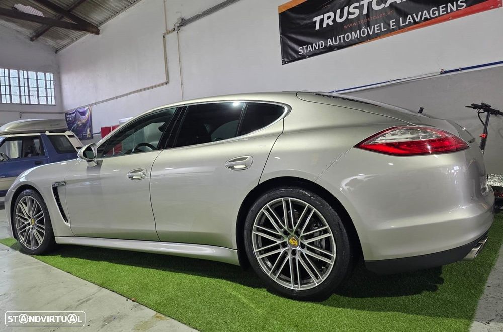 Porsche Panamera S Hybrid - 4