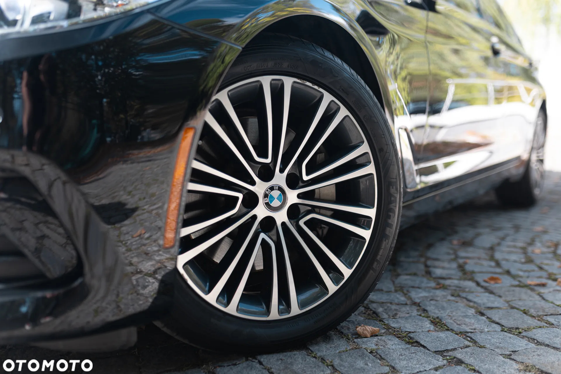 BMW Seria 5 540i GPF Sport Line sport - 3
