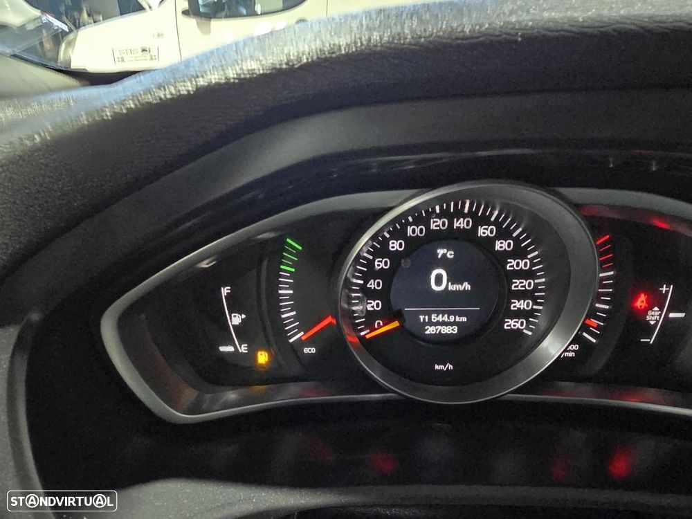 Volvo V40 1.6 D2 Eco Momentum - 10