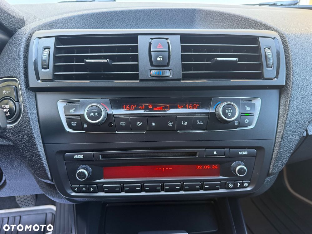 BMW Seria 1 - 15