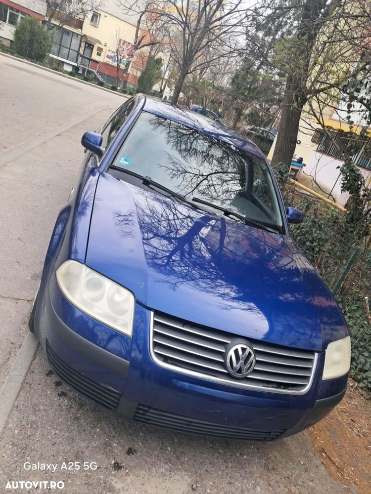 Volkswagen Passat 1.6 Comfortline - 1