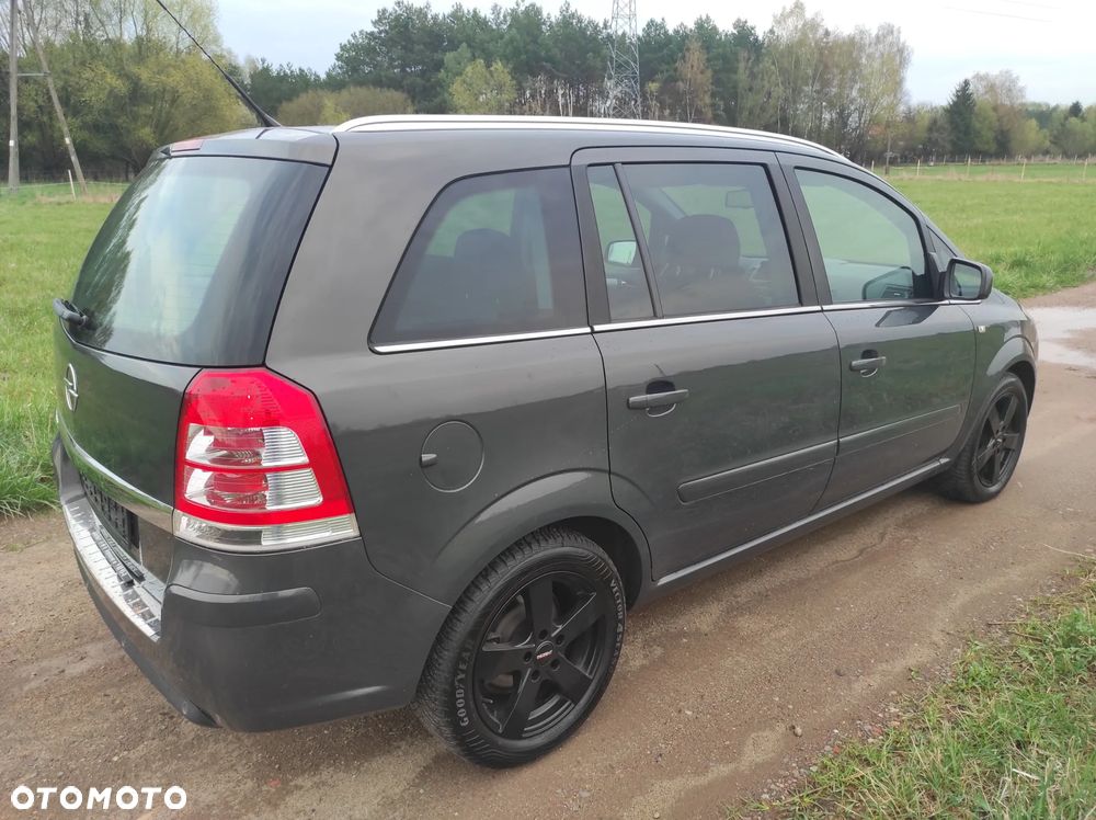 Opel Zafira 1.8 Cosmo - 5