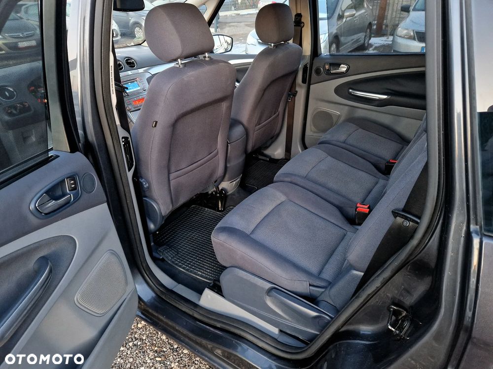 Ford S-Max 2.5 Titanium - 19