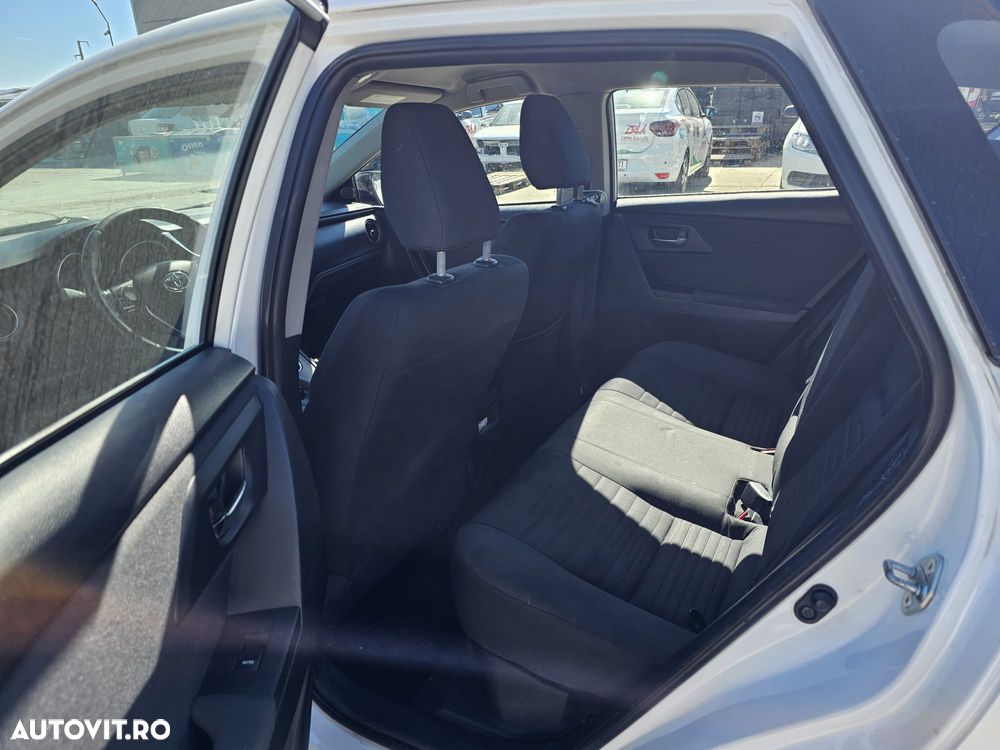 Toyota Auris - 7