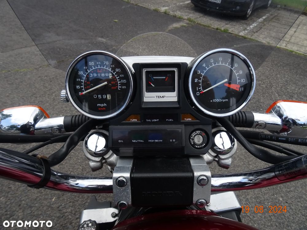 Honda VF - 7