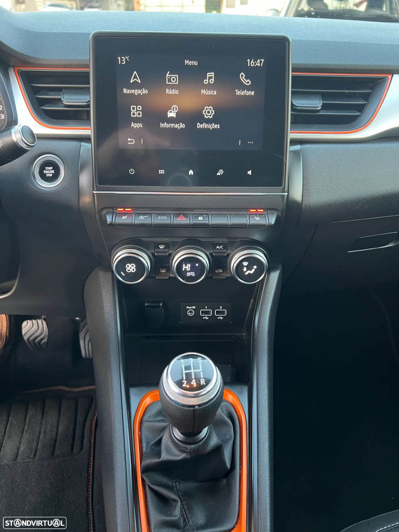 Renault Captur TCe 100 EXPERIENCE - 21