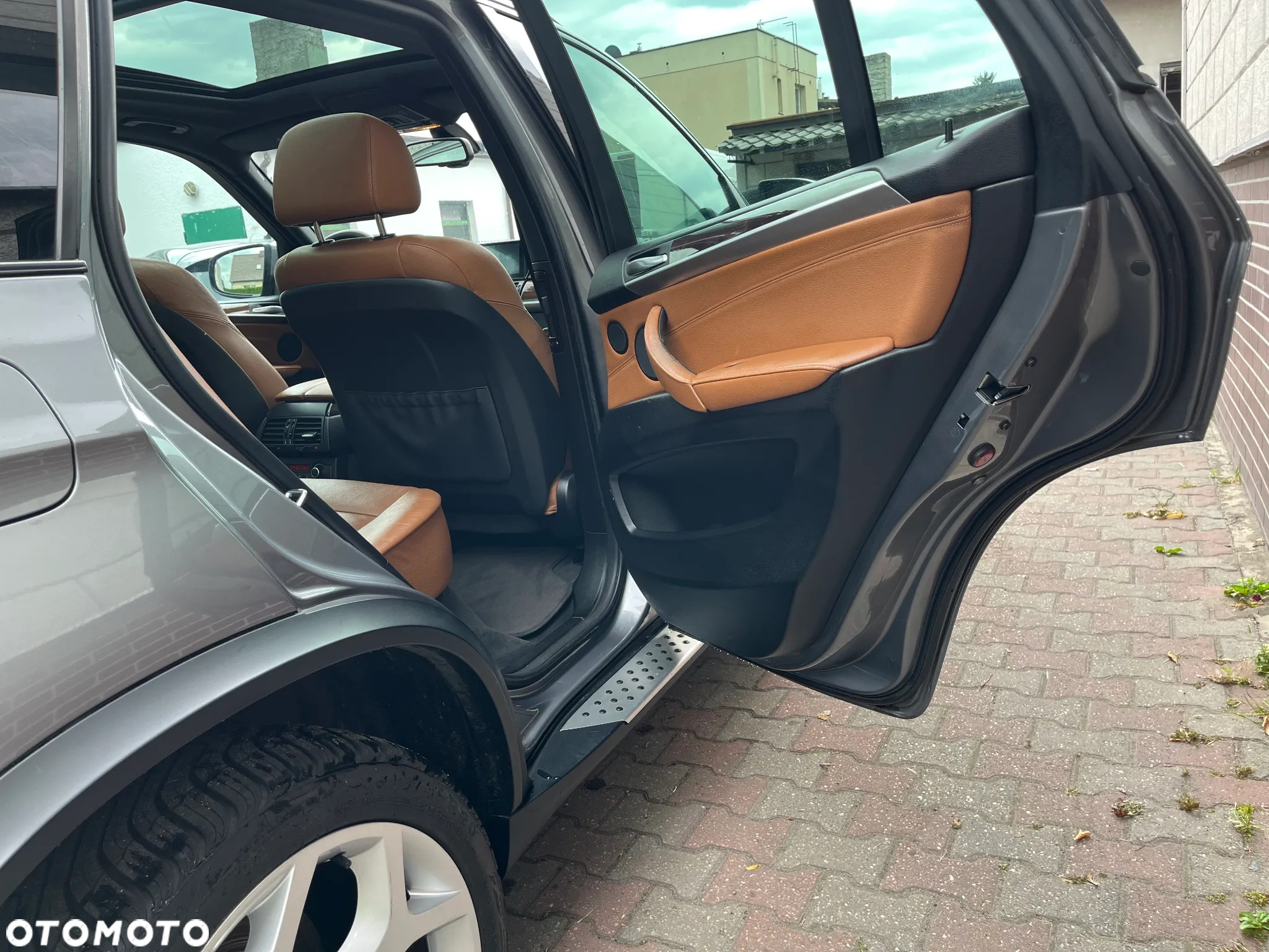 BMW X5 xDrive48i - 7