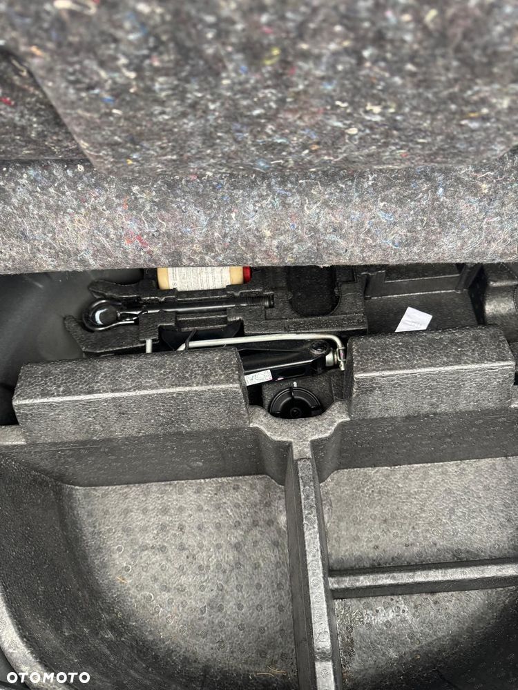 Renault Laguna 2.0 dCi FAP Dynamique - 13