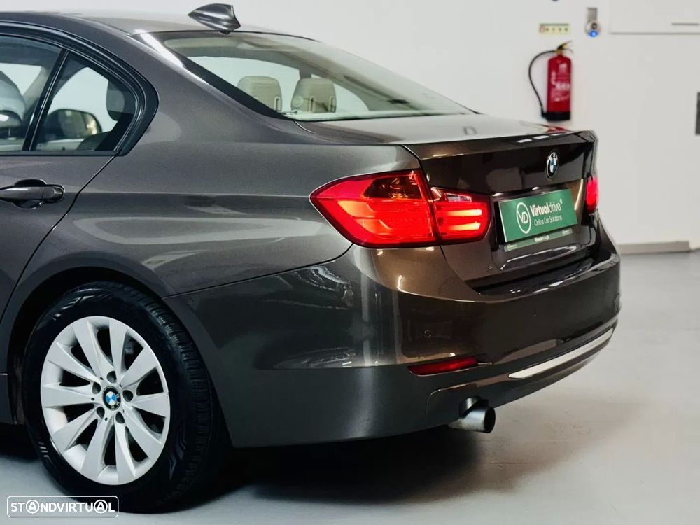 BMW 318 d Modern Line - 10