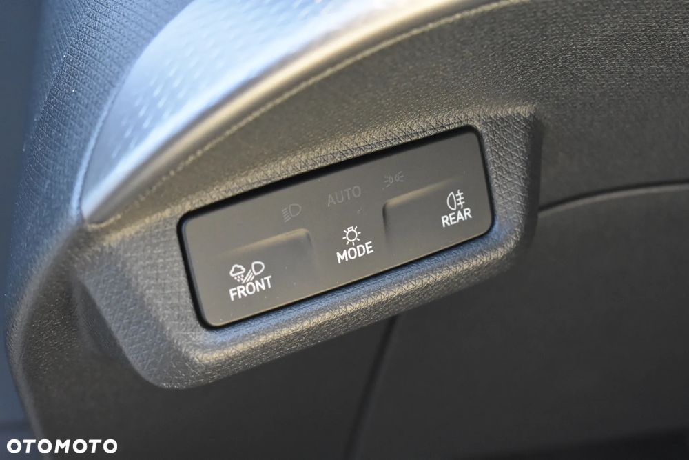 Cupra Tavascan 82kWh 4Drive VZ - 13