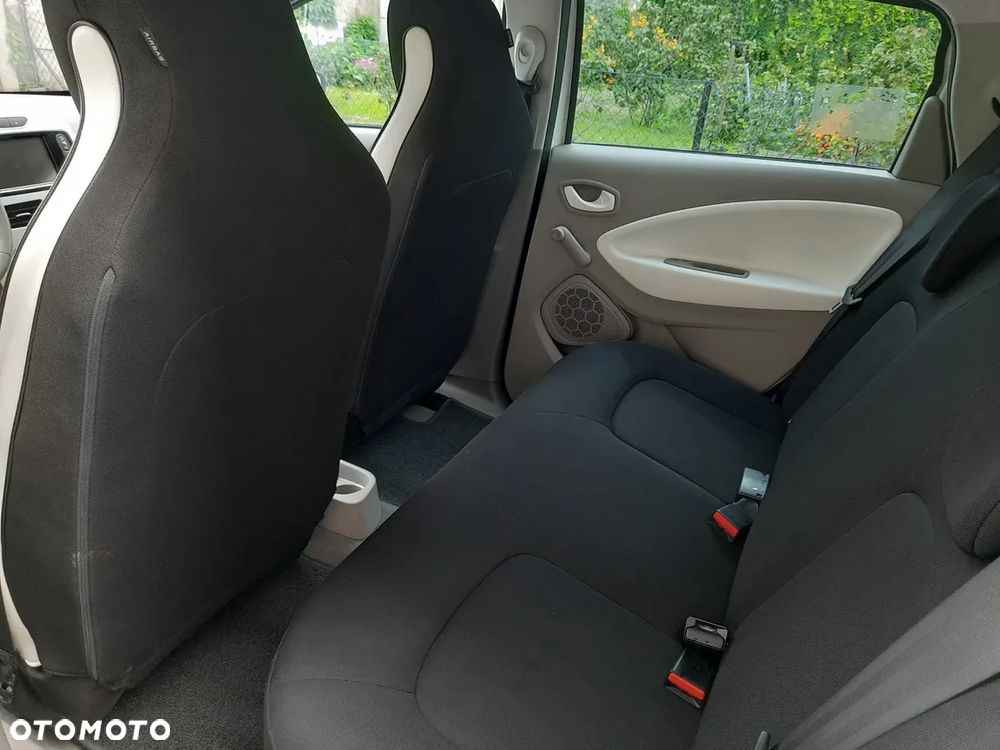 Renault Zoe - 12