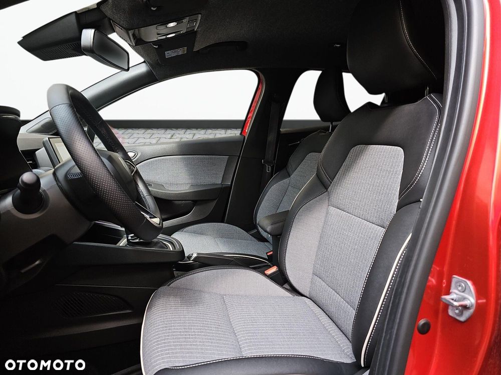 Renault Clio - 16