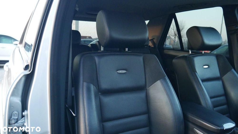 Mercedes-Benz ML - 18