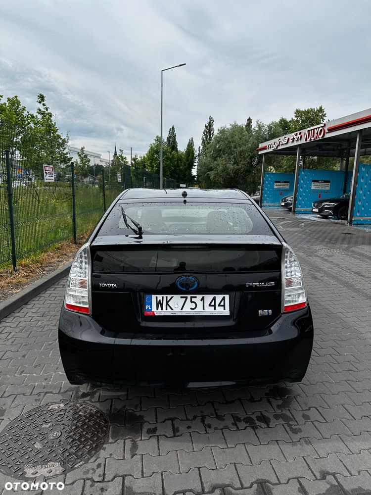 Toyota Prius 1.8 HSD Luna - 3