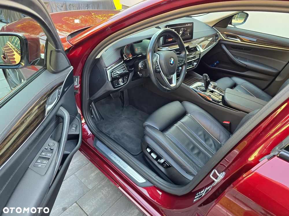 BMW Seria 5 530d mHEV Luxury Line sport - 8