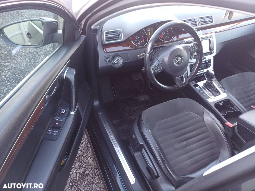 Volkswagen Passat Variant 2.0 TDI Blue TDI DSG Highline - 6